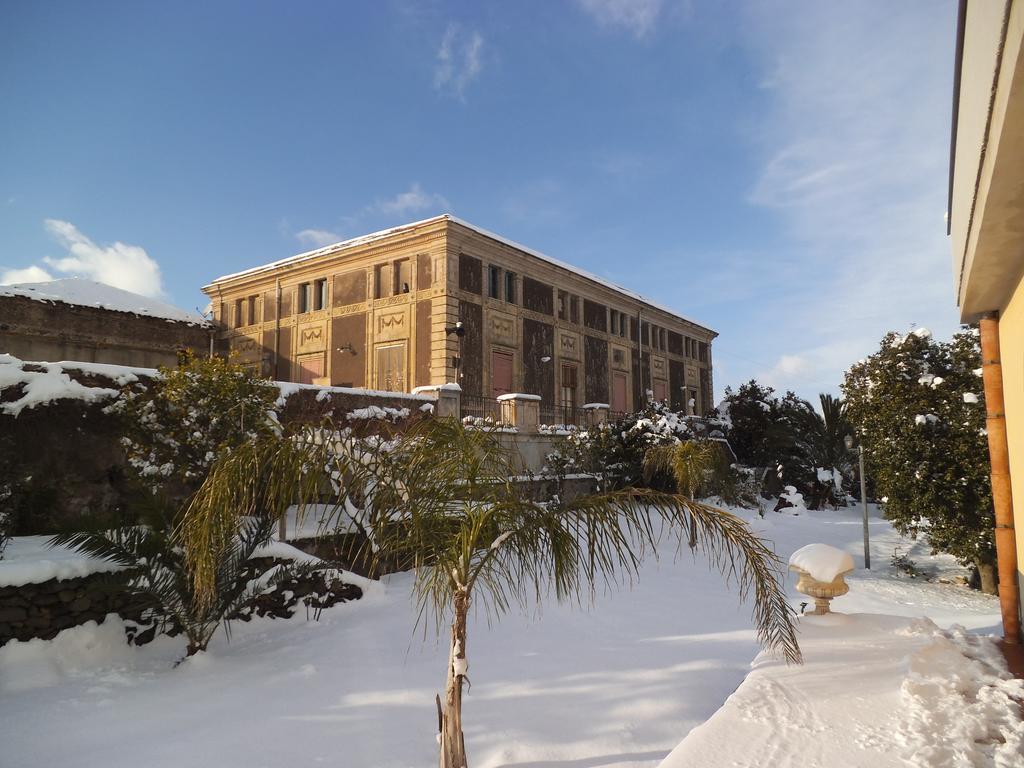 Etna Wine Azienda Agrituristica Passopisciaro エクステリア 写真