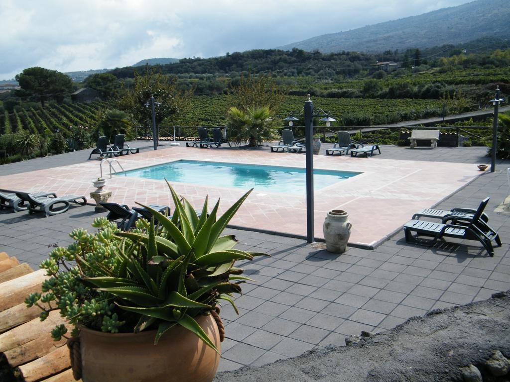 Etna Wine Azienda Agrituristica Passopisciaro エクステリア 写真